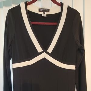PRETTY BLACK AND WHITE DRESS BY JONES NEW YORK SIZE 12